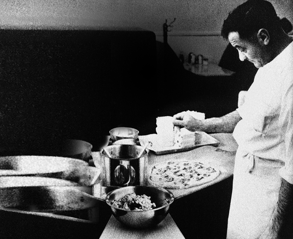 Cloquet pizza making